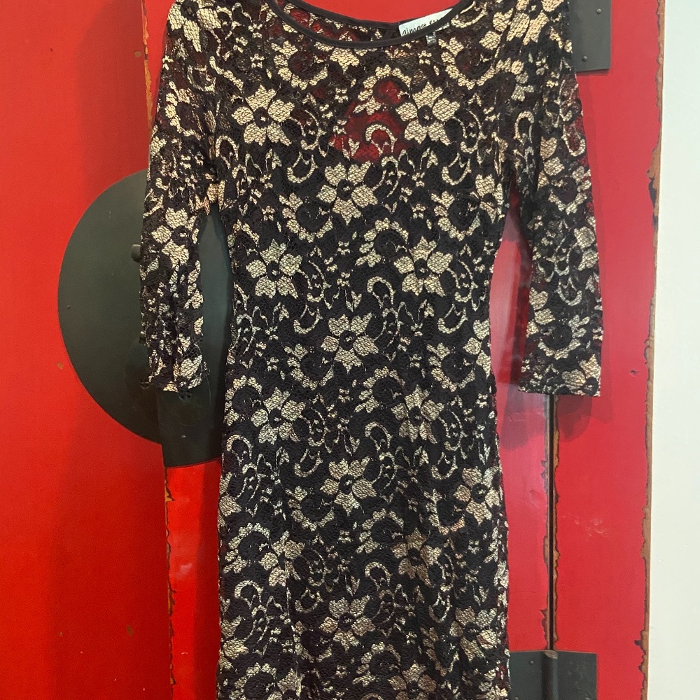 Lace Dress gold and black